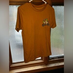 Target Men's Short Sleeve Tee in Warm Yellow